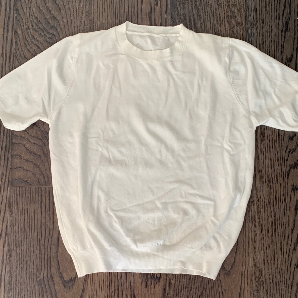 Ladies off white knit top